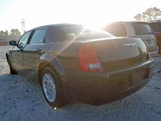 2C3JA43R75H629913 - 2005 CHRYSLER 300 BLACK photo 3