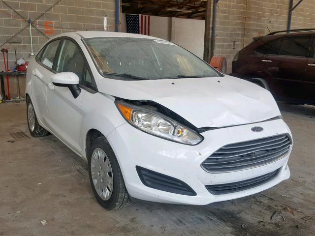 3FADP4AJ4FM189677 - 2015 FORD FIESTA S WHITE photo 1