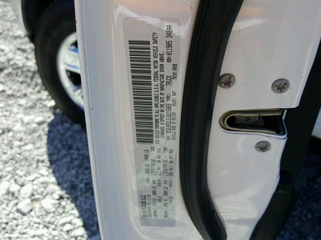 3C6UR5DL5JG215869 - 2018 RAM 2500 SLT WHITE photo 10