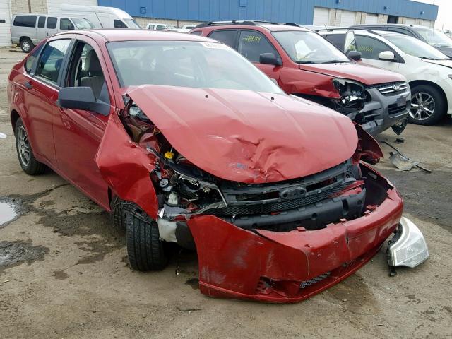 1FAHP3FN1AW112894 - 2010 FORD FOCUS SE RED photo 1