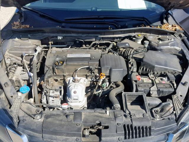 1HGCR2E31DA188319 - 2013 HONDA ACCORD LX GRAY photo 7