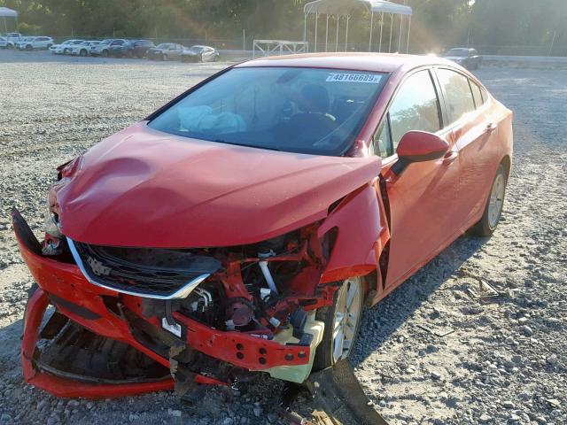1G1BE5SM1H7253234 - 2017 CHEVROLET CRUZE LT RED photo 2