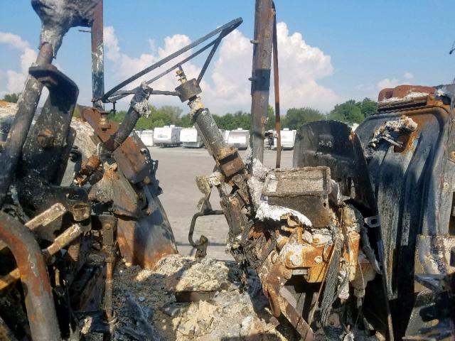 1L06195MAJK907221 - 2018 JOHN DEERE TRACTOR BURN photo 8