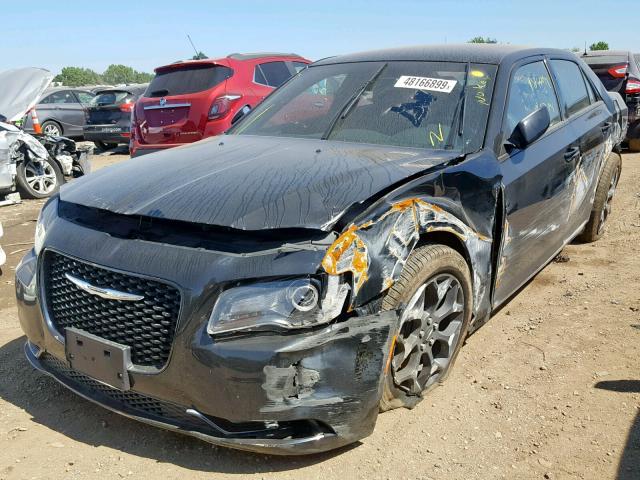 2C3CCAGG8KH586334 - 2019 CHRYSLER 300 S BLACK photo 2