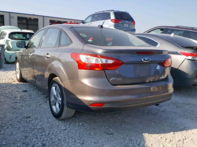 1FADP3F2XDL164812 - 2013 FORD FOCUS SE SILVER photo 3