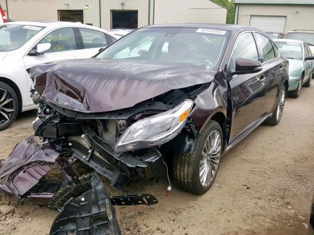 4T1BK1EB0JU268667 - 2018 TOYOTA AVALON XLE RED photo 2