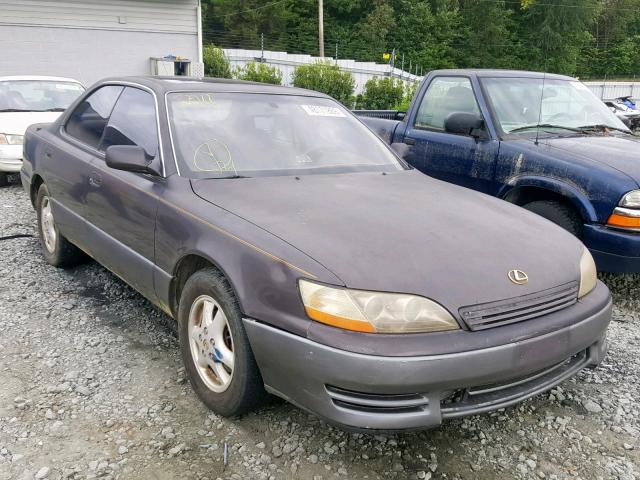 JT8BF12G1T0148359 - 1996 LEXUS ES 300 GREEN photo 1