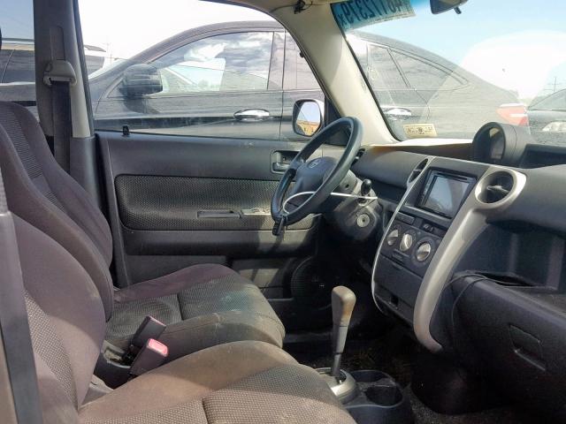 JTLKT324X50186692 - 2005 TOYOTA SCION XB 灰色 照片 5