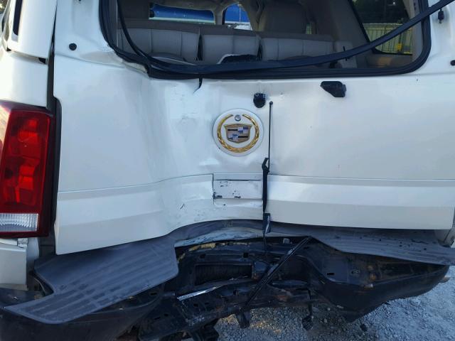 1GYEK63N04R229588 - 2004 CADILLAC ESCALADE L WHITE photo 10