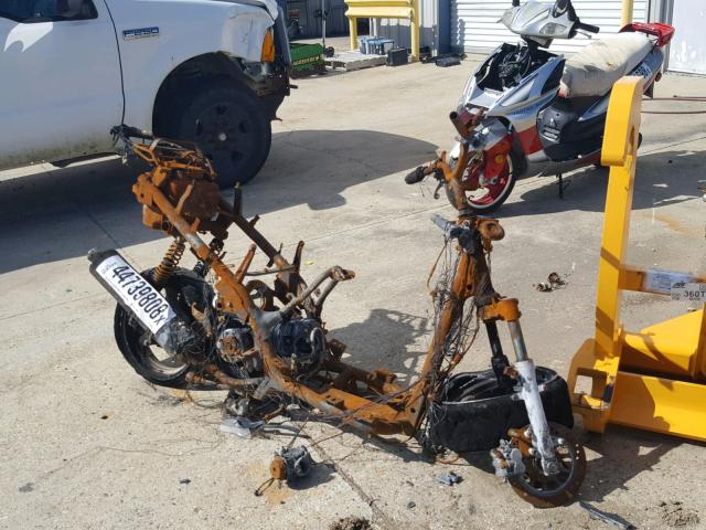 LL0TCKPM4GY560386 - 2016 QT2B SCOOTER BURN photo 1