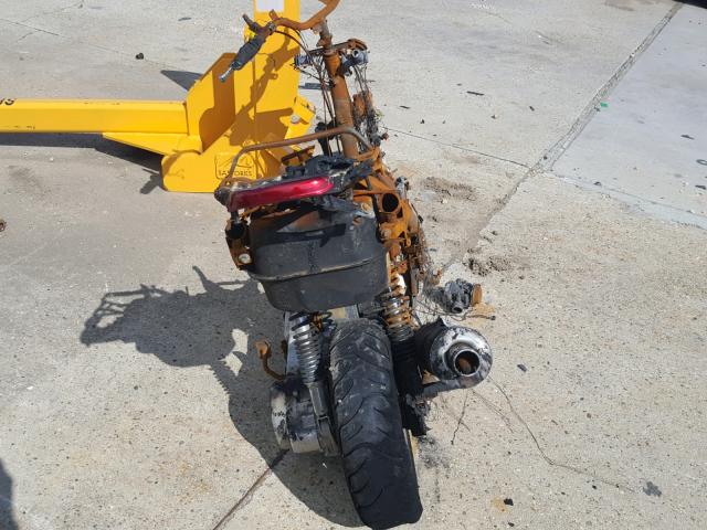 LL0TCKPM4GY560386 - 2016 QT2B SCOOTER BURN photo 10