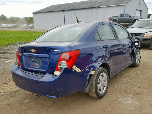 1G1JA5SH3E4220291 - 2014 CHEVROLET SONIC LS 蓝色 照片 4