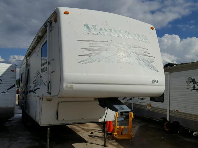 4YDF329284D506589 - 2004 KEYSTONE MONTANA WHITE photo 1