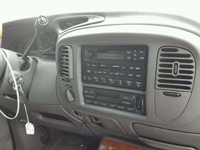 5LMPU28A4XLJ25306 - 1999 LINCOLN NAVIGATOR Qara foto 9