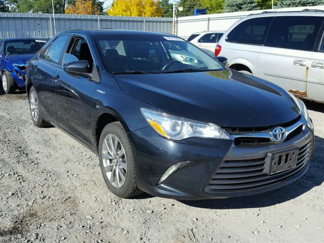 4T1BD1FK2FU166481 - 2015 TOYOTA CAMRY HYBR BLUE photo 1