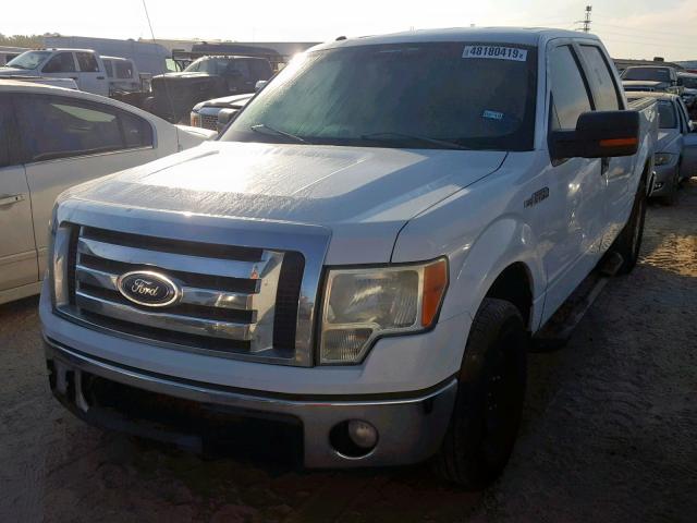 1FTFW1CF1BKD47939 - 2011 FORD F150 SUPER WHITE photo 2