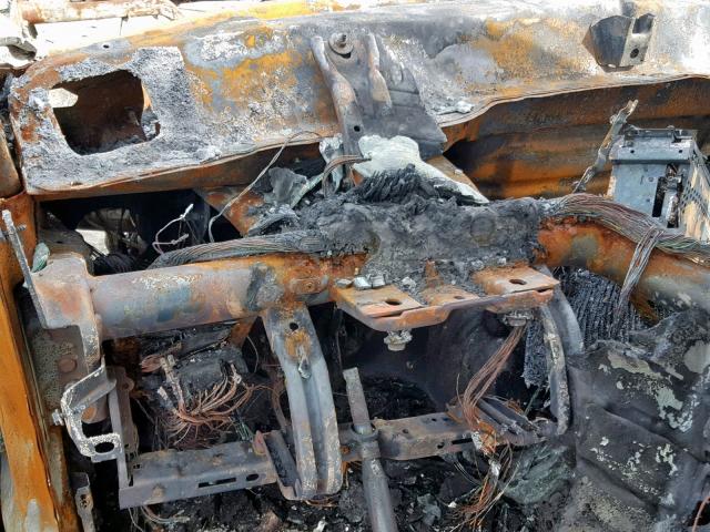 1J8HG48N26C332382 - 2006 JEEP COMMANDER 白色 照片 8