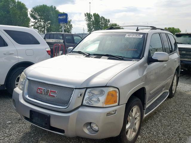 1GKET63M482242065 - 2008 GMC ENVOY DENA SILVER photo 2