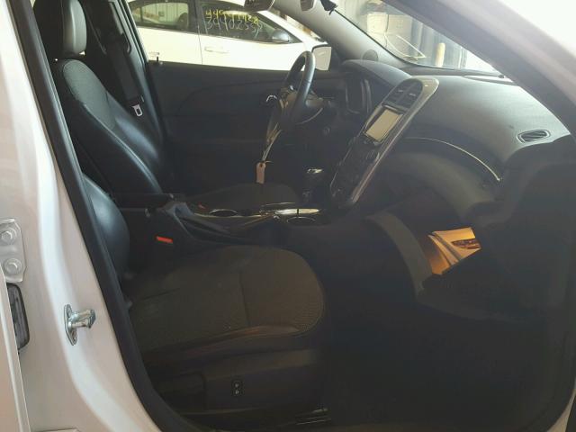 1G11C5SL6EF271495 - 2014 CHEVROLET MALIBU 1LT WHITE photo 5