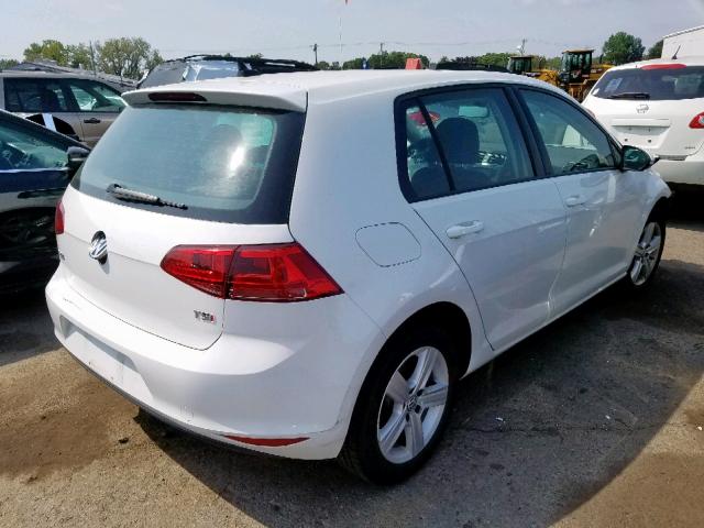 3VW217AU9HM076418 - 2017 VOLKSWAGEN GOLF S WHITE photo 4