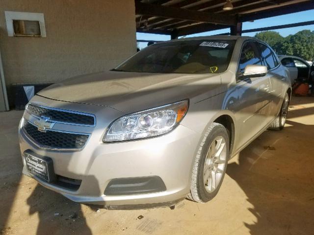 1G11C5SA1DF139810 - 2013 CHEVROLET MALIBU 1LT GOLD photo 2