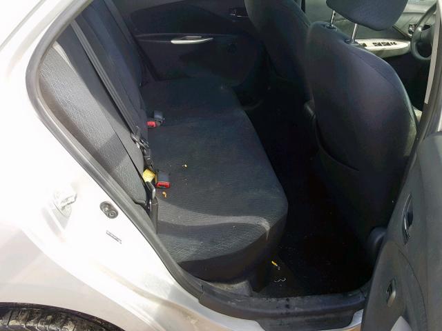 JTDBT923971103398 - 2007 TOYOTA YARIS SILVER photo 6