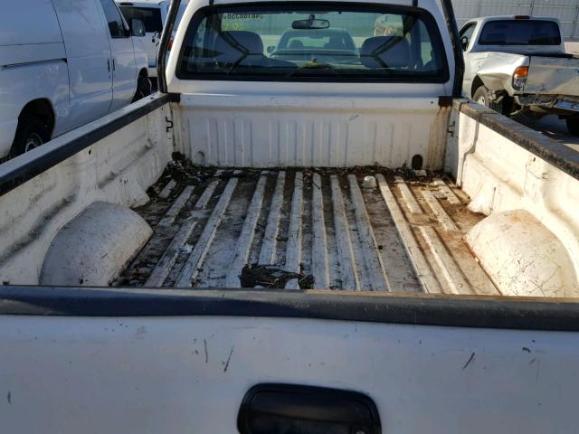 5TBJN321X2S277356 - 2002 TOYOTA TUNDRA WHITE photo 6