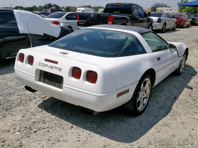 1G1YY22P1S5117540 - 1995 CHEVROLET CORVETTE WHITE photo 4