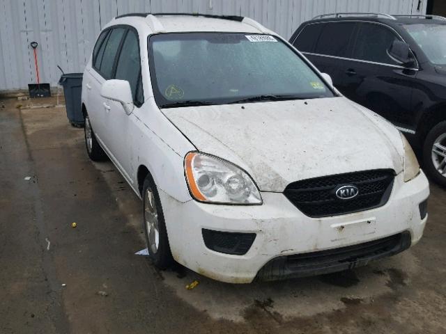 KNAFG526777066810 - 2007 KIA RONDO LX WHITE photo 1