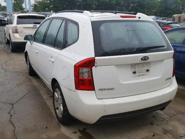 KNAFG526777066810 - 2007 KIA RONDO LX WHITE photo 3