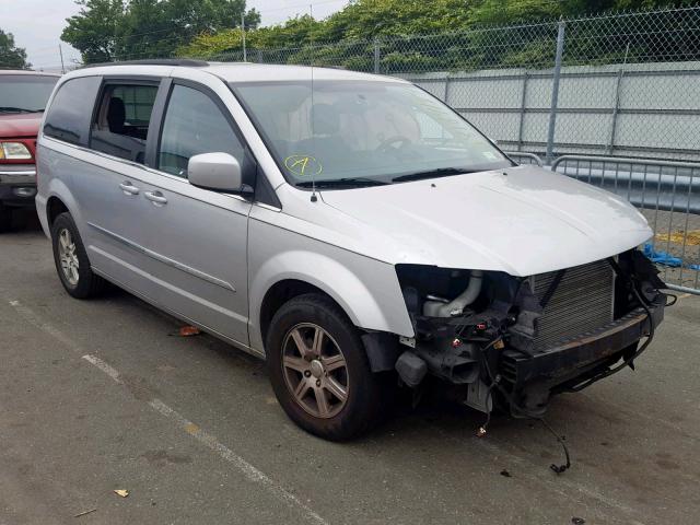 2C4RC1BG1CR369586 - 2012 CHRYSLER TOWN & COU GRAY photo 1