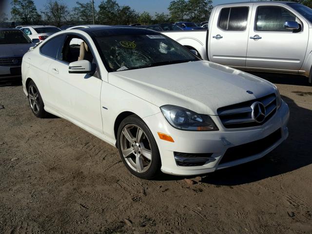 WDDGJ4HB3CF930779 - 2012 MERCEDES-BENZ C 250 WHITE photo 1