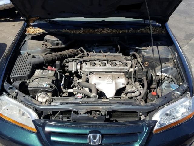 1HGCF86601A028609 - 2001 HONDA ACCORD VAL GREEN photo 7