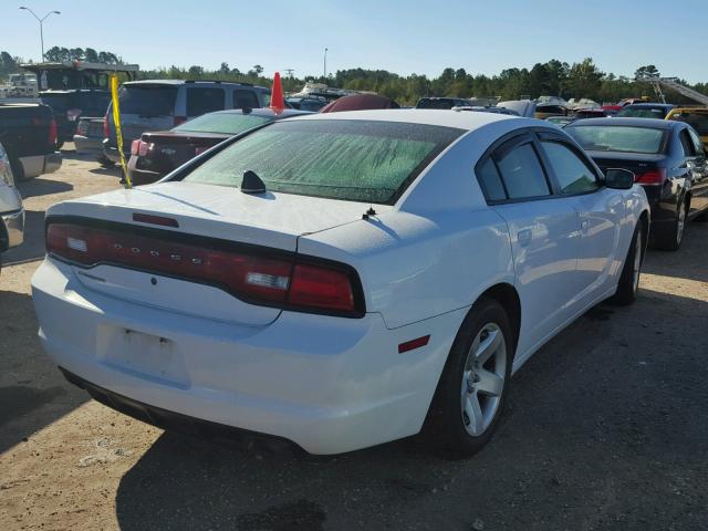 2C3CDXAT6EH344927 - 2014 DODGE CHARGER PO WHITE photo 4