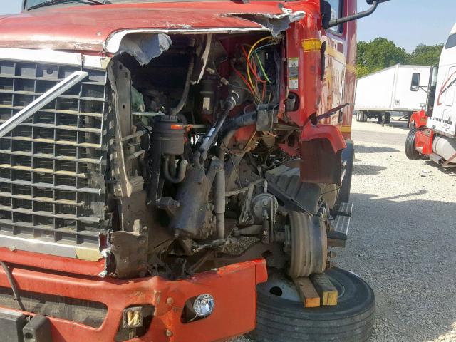 4V4M19GH97N464582 - 2007 VOLVO VN VNM RED photo 9