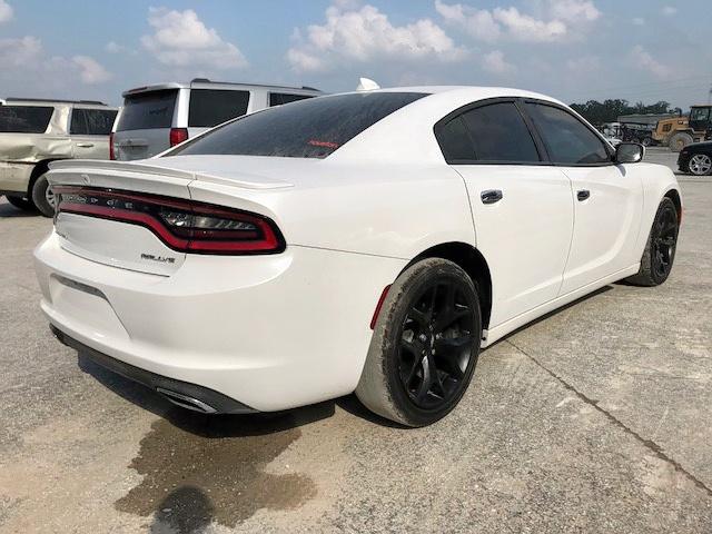 2C3CDXHG1GH132822 - 2016 DODGE CHARGER SX WHITE photo 4