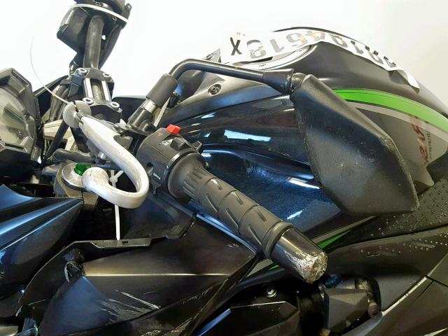 JKBZRCB11GDA16501 - 2016 KAWASAKI ZR800 B BLACK photo 11