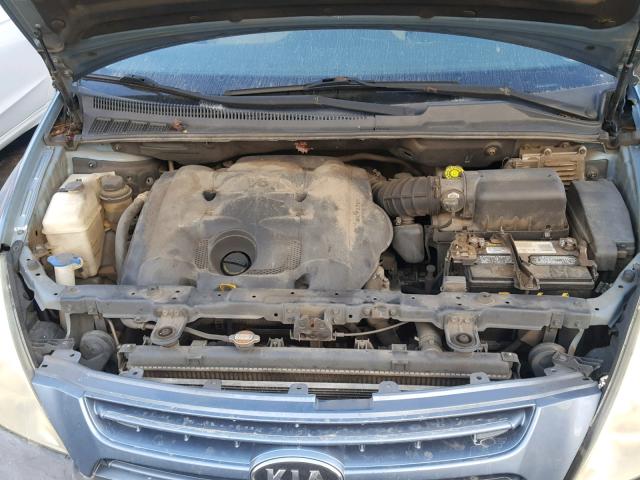 KNDMB133086197378 - 2008 KIA SEDONA BLUE photo 7