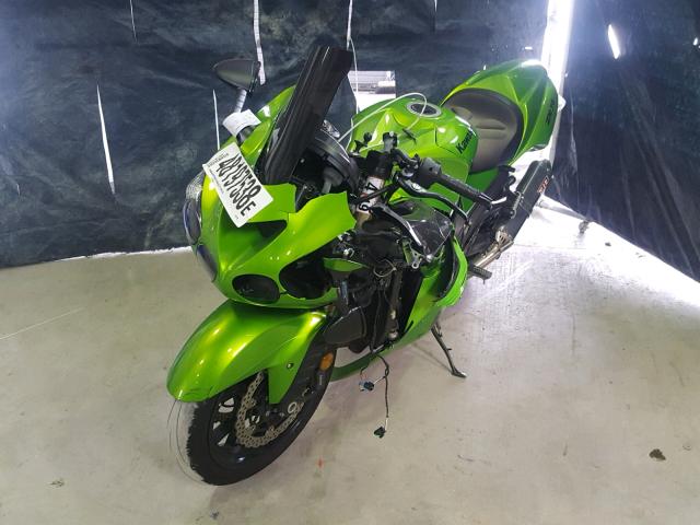 JKBZXNC139A011172 - 2009 KAWASAKI ZX1400 C GREEN photo 2