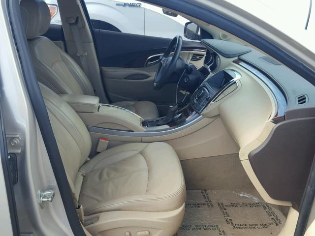 1G4GC5EG9AF194353 - 2010 BUICK LACROSSE C TAN photo 5