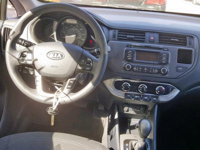 KNADN4A35C6058929 - 2012 KIA RIO EX SILVER photo 9