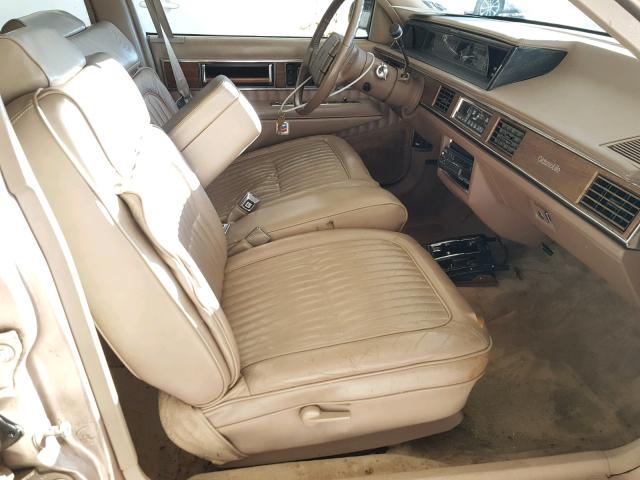 1G3CW54C0K1345815 - 1989 OLDSMOBILE 98 REGENCY TAN photo 5