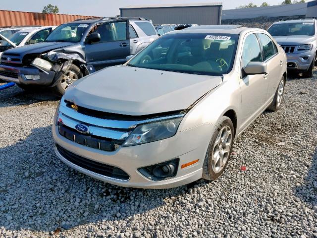 3FAHP0HA4AR129264 - 2010 FORD FUSION SE SILVER photo 2