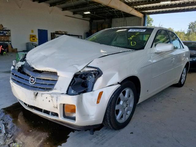 1G6DP577460132946 - 2006 CADILLAC CTS HI FEA WHITE photo 2