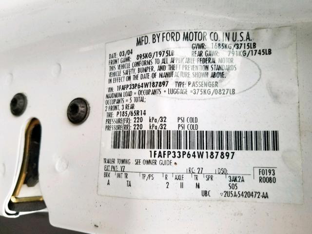 1FAFP33P64W187897 - 2004 FORD FOCUS LX WHITE photo 10