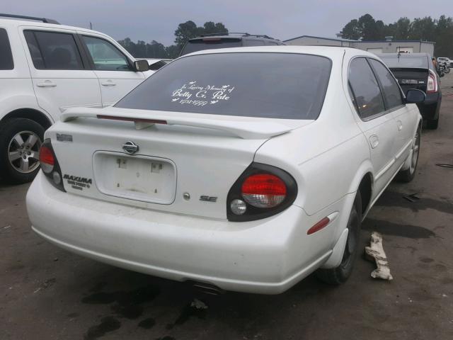 JN1CA31A21T316666 - 2001 NISSAN MAXIMA GXE WHITE photo 4