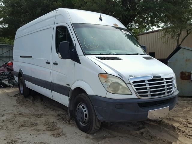 WDYPF445785335950 - 2008 FREIGHTLINER SPRINTER 3 WHITE photo 1