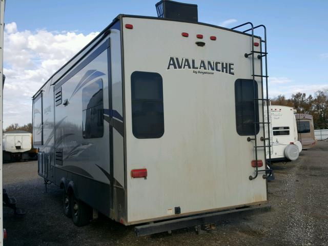 4YDF30026JE761023 - 2018 KEYSTONE AVALANCHE GRAY photo 3