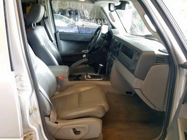 1J8HG48N46C365481 - 2006 JEEP COMMANDER ვერცხლისფერი ფოტო 5