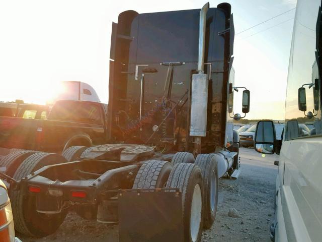 1FUJA6DE37LX97887 - 2007 FREIGHTLINER CONVENTION BLACK photo 4